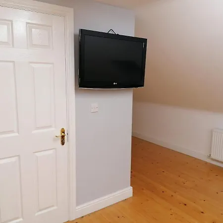 Bayview Apartment *